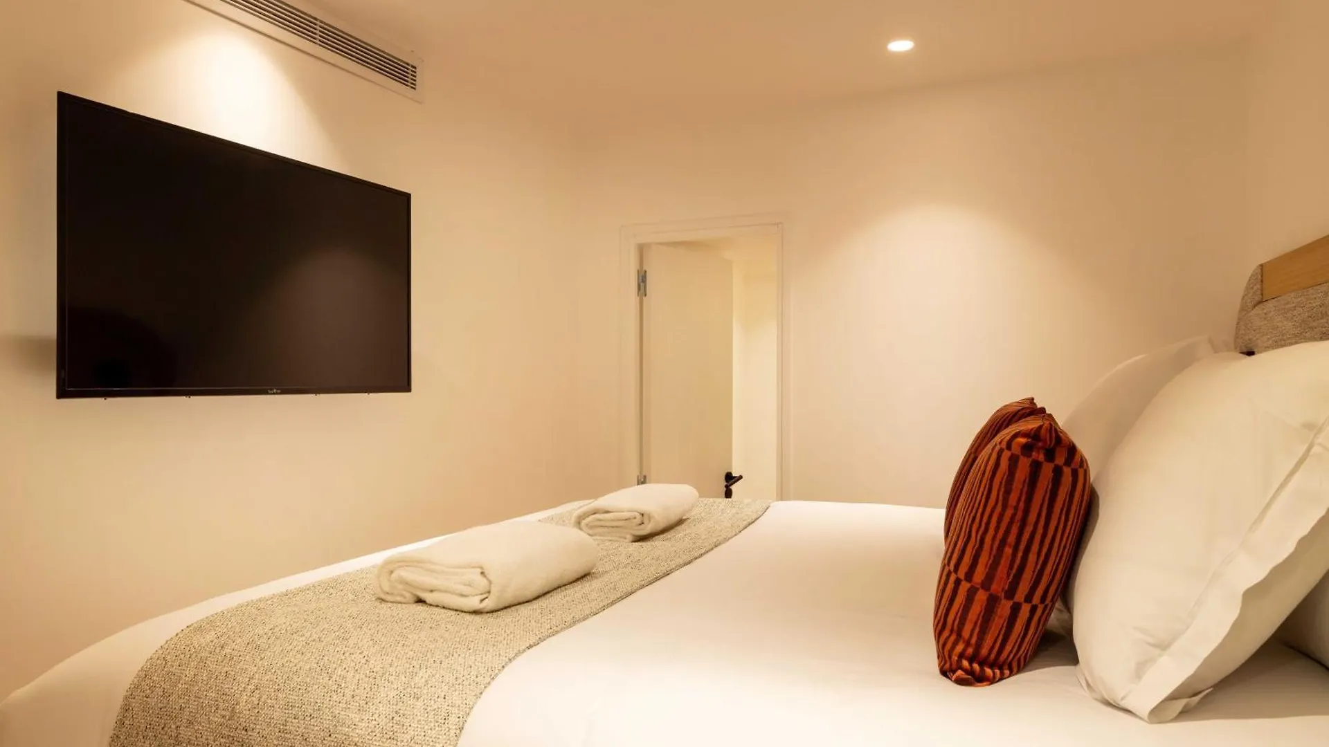 Luxury House With Ac - 6bd-12p - Batignolles בית נופש פריז