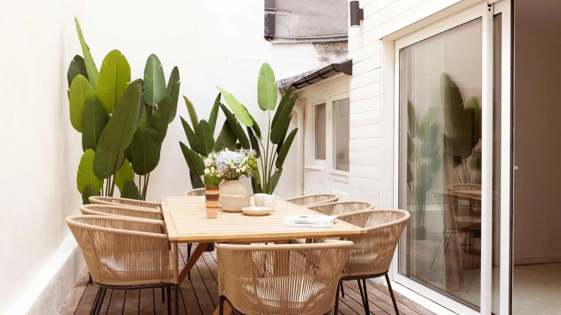 Luxury House With Ac - 6bd-12p - Batignolles *
